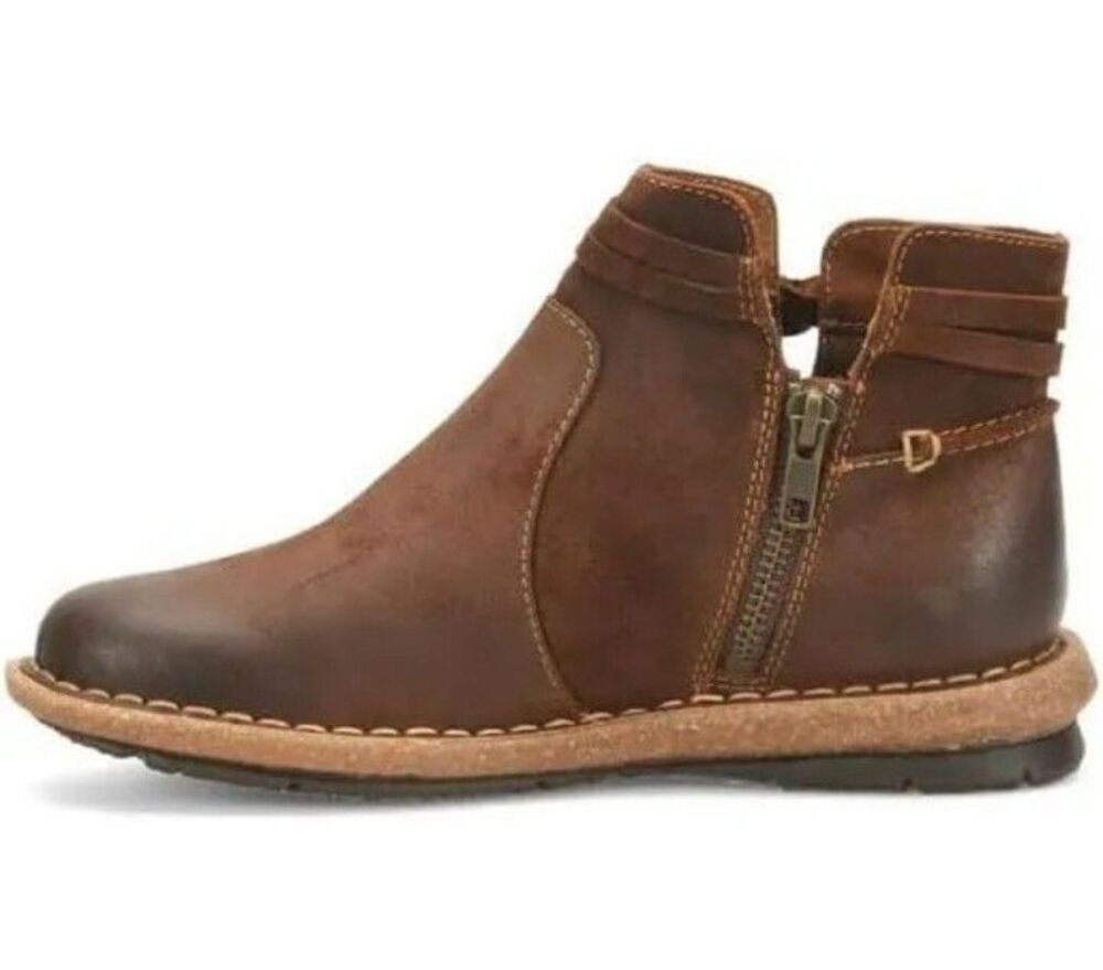 7M Born Womens Wynter Bootie Brown Distressed Leather Rustic Boots